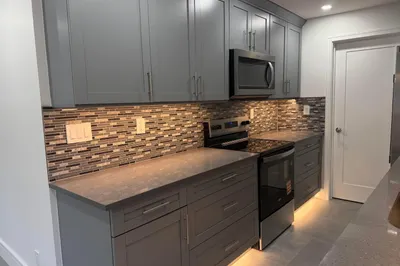 1133 NE 16TH Avenue #10 1