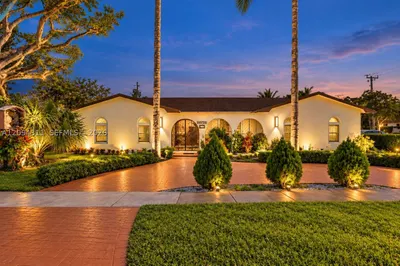 19901 Highland Lakes Blvd 1