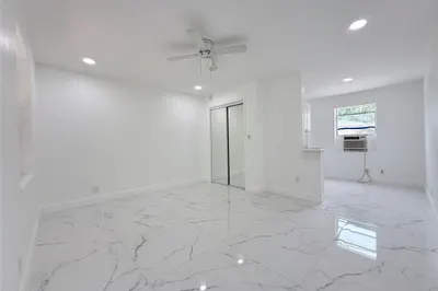 1850 Rodman Street 1