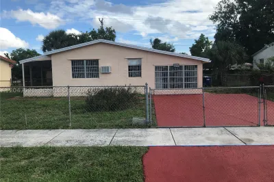3330 NW 8th Ct 1