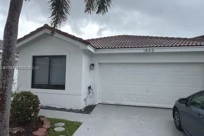 1855 SW 177th Ter 0 1