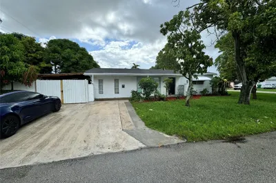 2091 Oleander Drive 1