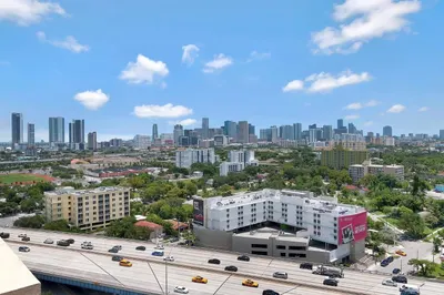 1400 NW 10th Avenue 1