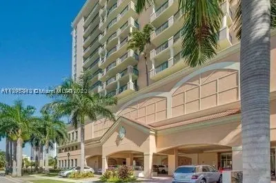 17555 ATLANTIC BLVD #1101 1