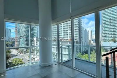 1080 Brickell Ave #913 1
