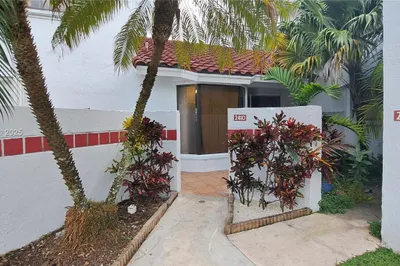 2410 San Remo Cir 1