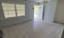 610 E 6th Pl Photo