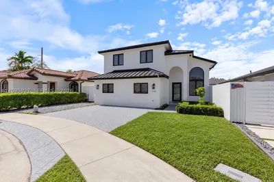 1140 SW 85th Ct 1