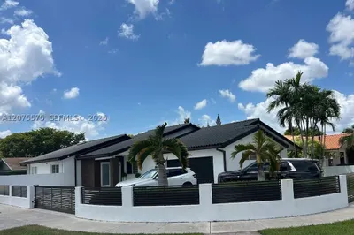 13200 SW 25th St 1