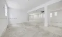 727 Collins Ave Photo