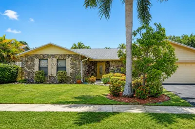 20888 Sugarloaf Ln #20888 1