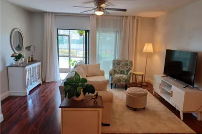 128 S Cypress Road #813 1