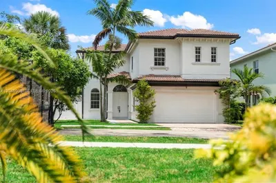 3040 SW 44th Court 1