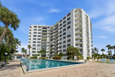 2800 N Flagler Drive #303 1