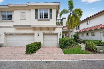203 Evergrene Pkwy 1