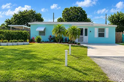 2349 Old Dixie Highway Se 1