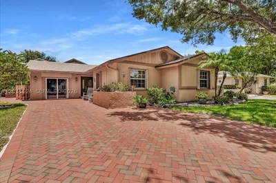 2155 Nova Village Dr 1