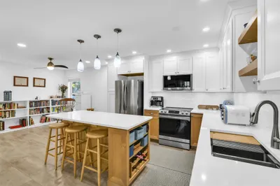 843 NW 98th Avenue 1