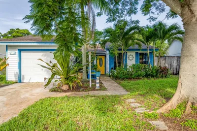 4744 Brook Drive 1