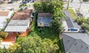 2827 SW 2nd St Photo