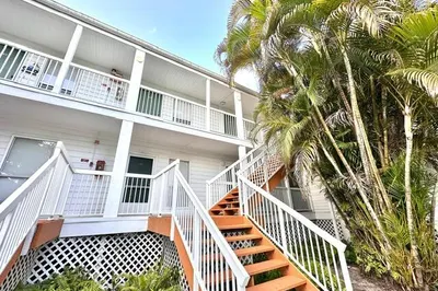 160 Cypress Point Drive 1