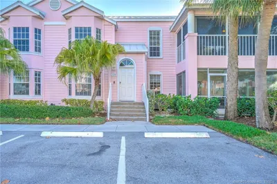 391 NE Plantation Road #228 1