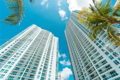950 Brickell Bay Dr #3010 1