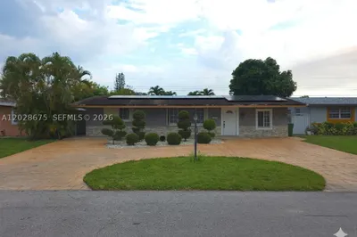 8420 NW 10th St 1
