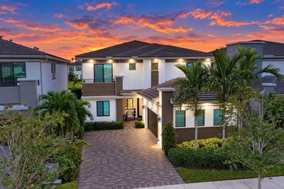 10733 Aqua Court 1