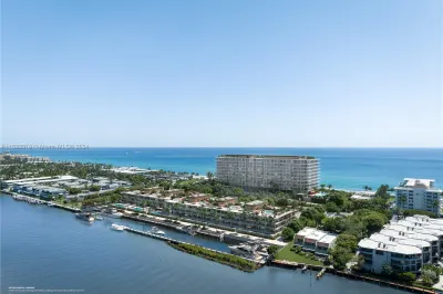 Intracoastal Building
