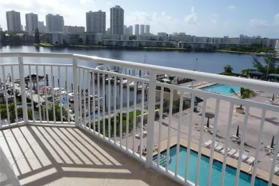18071 Biscayne Blvd #603 1
