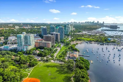 2951 S Bayshore Dr #307 1