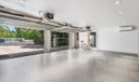 168 Kings Road Photo