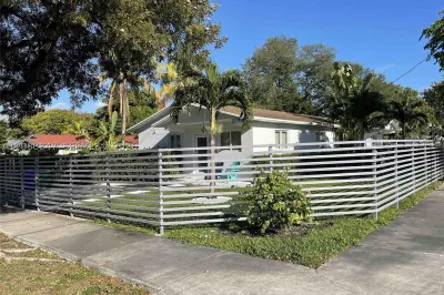 4400 NW 1st Ave #4400 1