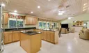 3774 SE Fairway E Photo