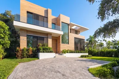 4430 Nautilus Dr 1