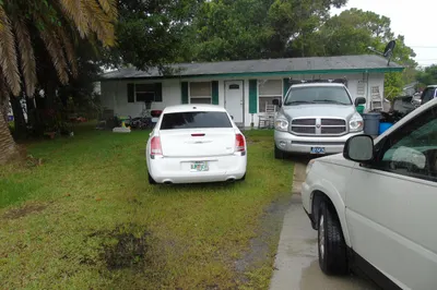 4905 Palm Drive 1