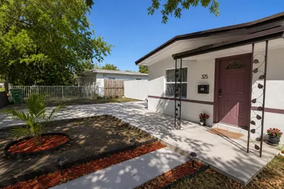 325 NW 135th Street 1