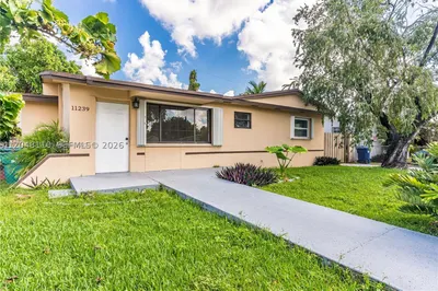 11239 SW 5th Ter #BACK 1