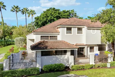 587 Prestwick Circle #2 1