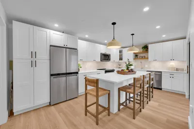 623 6th Court 1