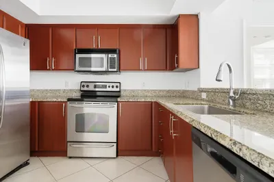 403 S Sapodilla Avenue #218 1