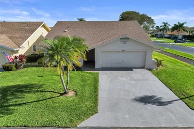 5287 Tiffany Anne Cir 1