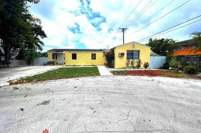 2140 Monroe Ter 1
