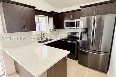 2854 W 75th Ter 1