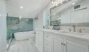 925 SW Rustic Circle Photo