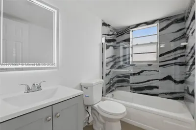 8540 N Sherman Cir #408 1