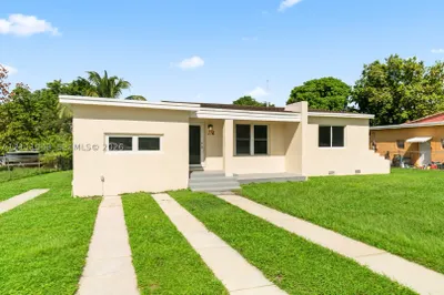 801 NW 148th St 1