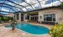 9022 Lakes Boulevard Photo