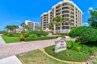 19850 Beach Road #5a 1